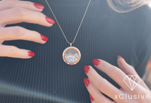 Különleges Kristály Medál